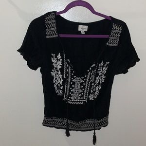 American eagle embroidered tassel tee